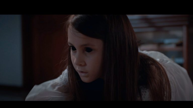 O… Seram! Ketika Kuntilanak dan Pocong Menyaksikan Suting Film Horor Ritual