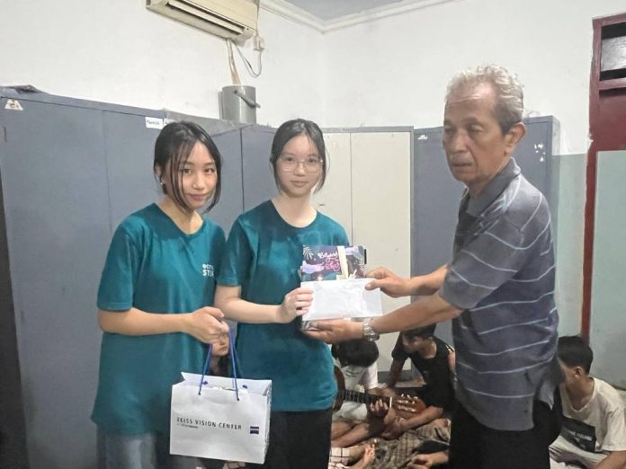 Alexandra Jance Tanihaha dan Erin Nathania Susanto, pendiri EcosySTEM