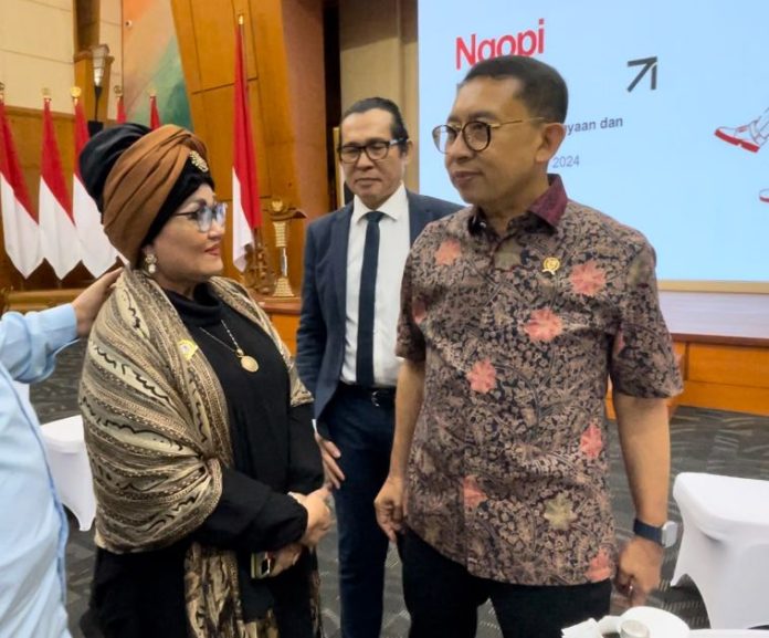 Menteri Kebudayaan Fadli Zon mengadakan 'ngopi pagi' bersama insan film