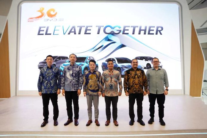 PLN memperkenalkan konsep baru fitur Home Charging Services yang lebih inovatif dan efisien