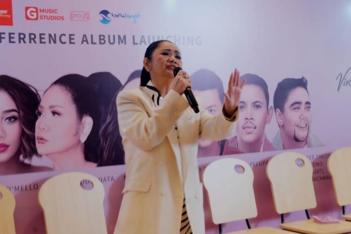 Album musik terbaru Vina Panduwinata
