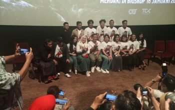 Film EVA Pendakian Terakhir