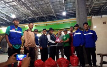 Pemkot Tangerang Siapkan Ribuan Nasi Bungkus untuk Buka dan Makan Sahur Pengungsi Banjir