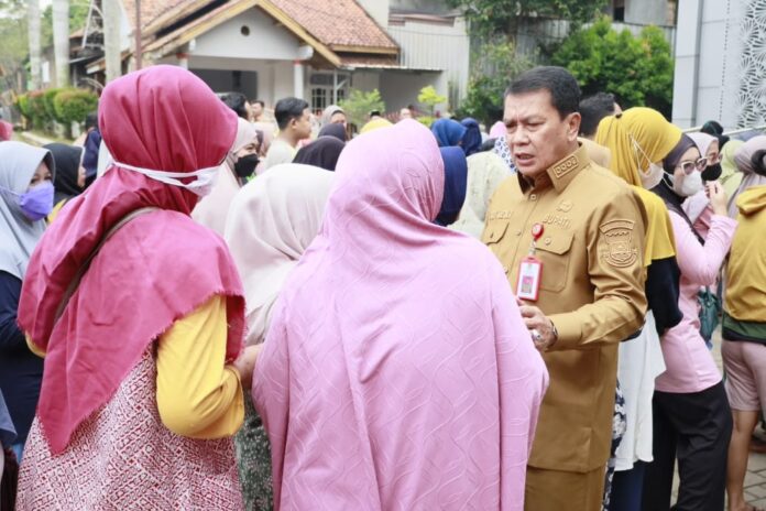 Ringankan Beban Warga di Bulan Ramadan, Gerakan Pasar Murah di Pagedangan Sukses Digelar