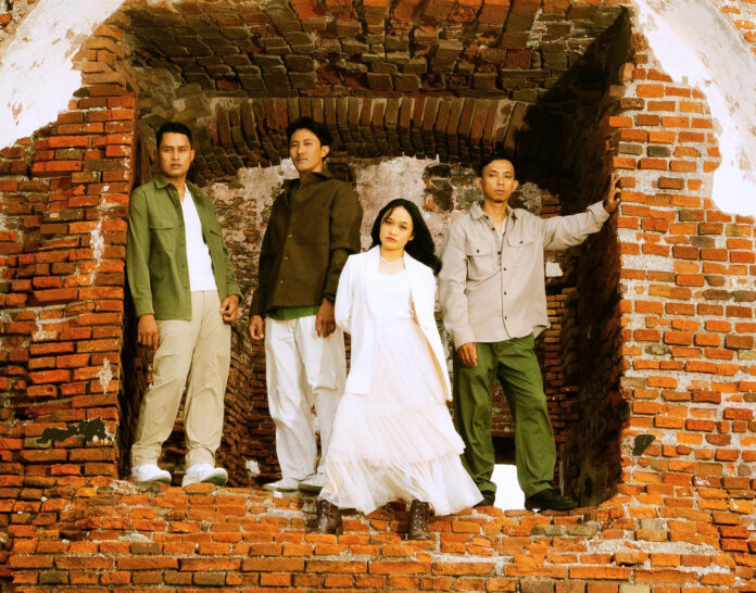 Terbit Dari Selatan: Dari Lampung, Siap Menggebrak Industri Musik Indonesia, dok. musica studios