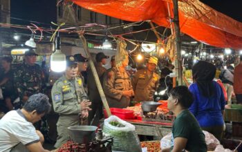 Jalan Macet Dibabat Habis! Pasar Tumpah SGC Bekasi Akhirnya Ditertibkan