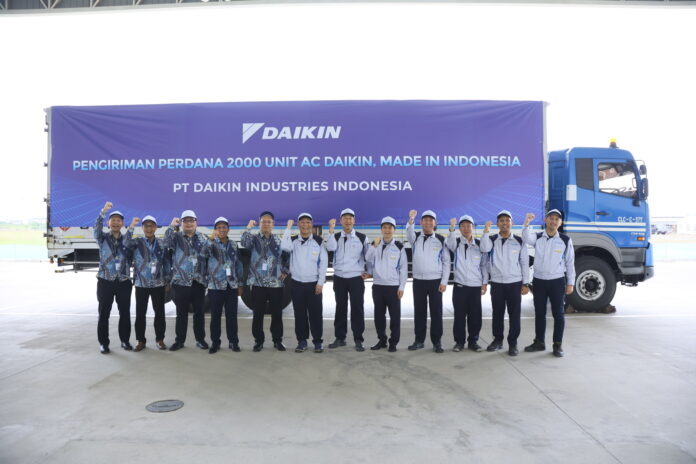 foto dok. Baru diluncurkan, Daikin kirim 2.000 unit AC Nusantara Prestige buatan pabrik Indonesia ke dealer di seluruh Indonesia