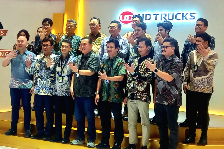 Astra UD Trucks Tandatangani MoU dengan PT Patra Logistik