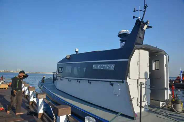 foto dok. pt kapal listrik internasional
