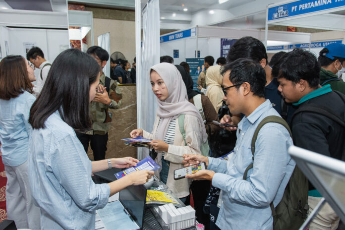perusahaan pencari tenaga kerja di olx job fair