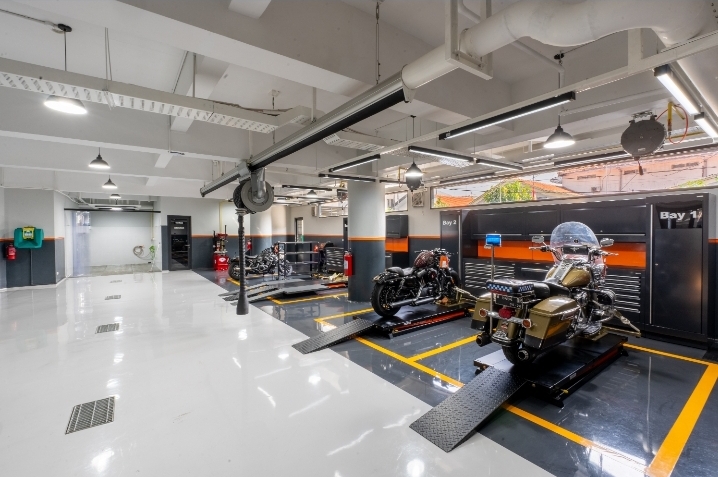 Plaza Group Resmi Jadi Mitra Harley-Davidson untuk Jawa Timur