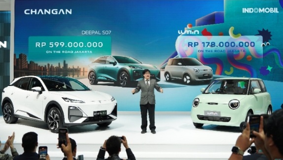 Inovasi Kendaraan Listrik CHANGAN di GJAW 2025, Hadirkan Mobilitas Masa Depan