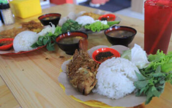 Rumah Makan Nyambel Banget, Sensasi Prasmanan Pedas dan Hemat ala Kota Tangerang
