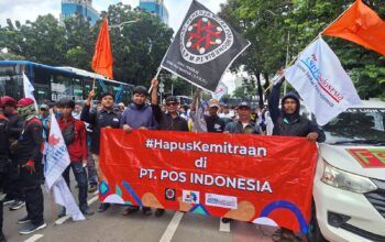 Ribuan Pekerja Pos Gelar Aksi Dua Hari di Wisma Danantara