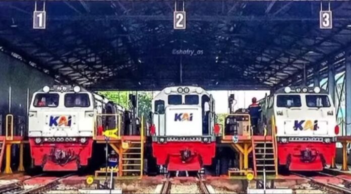 pt_kereta_api_indonesia_prsero