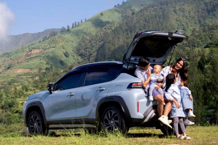 liburan bersama keluarga dengan suzuki fronx