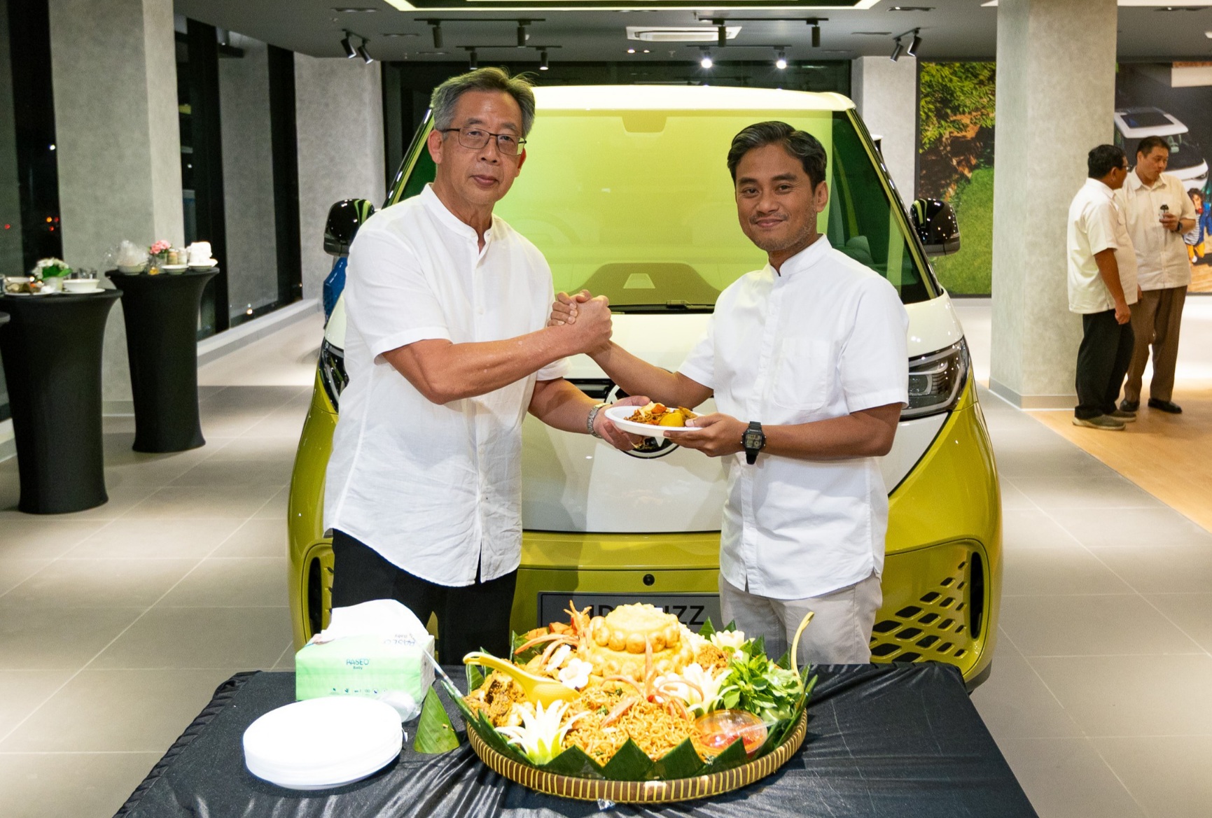 Showroom Volkswagen TB Simatupang Resmi Beroperasi, Hadirkan Mobil Listrik dan Fasilitas Lengkap