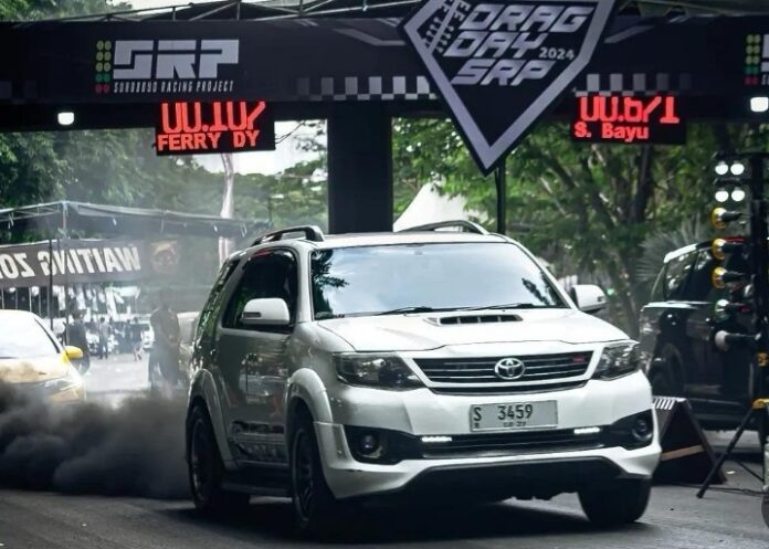 Nonton Balap Makin Asik, Jaringan HYPER 5G Telkomsel Siaga di Lintasan