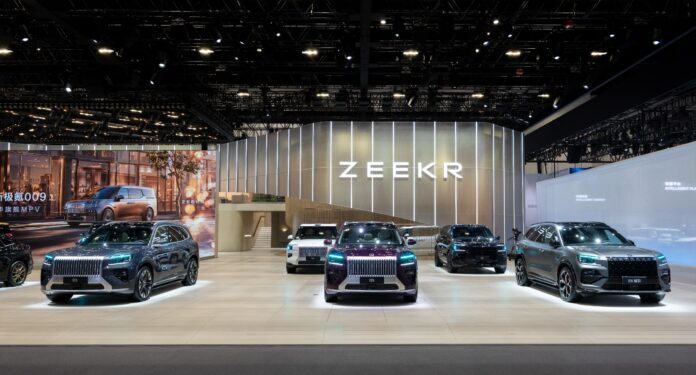 ZEEKR Perkuat Posisi sebagai Brand EV Mewah, Tampilkan Lini Lengkap di Auto China 2026