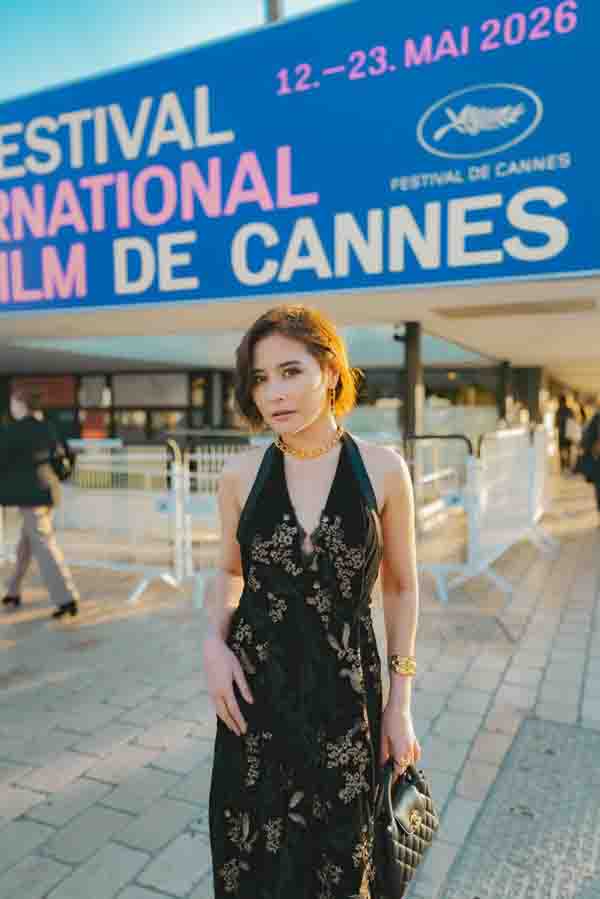 foto dok. prilly latuconsina.film holy crowd