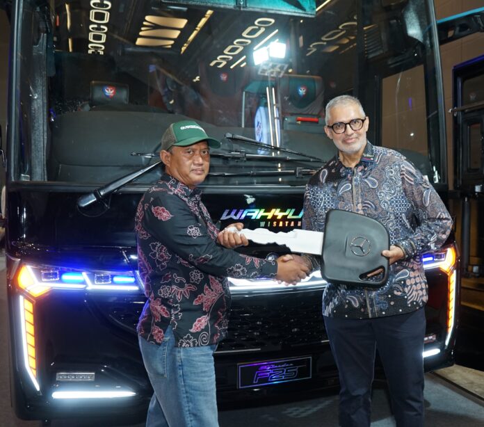 Kolaborasi Mercedes-Benz Bus dan Karoseri Lahirkan Inovasi Bus Hening Berkualitas Global