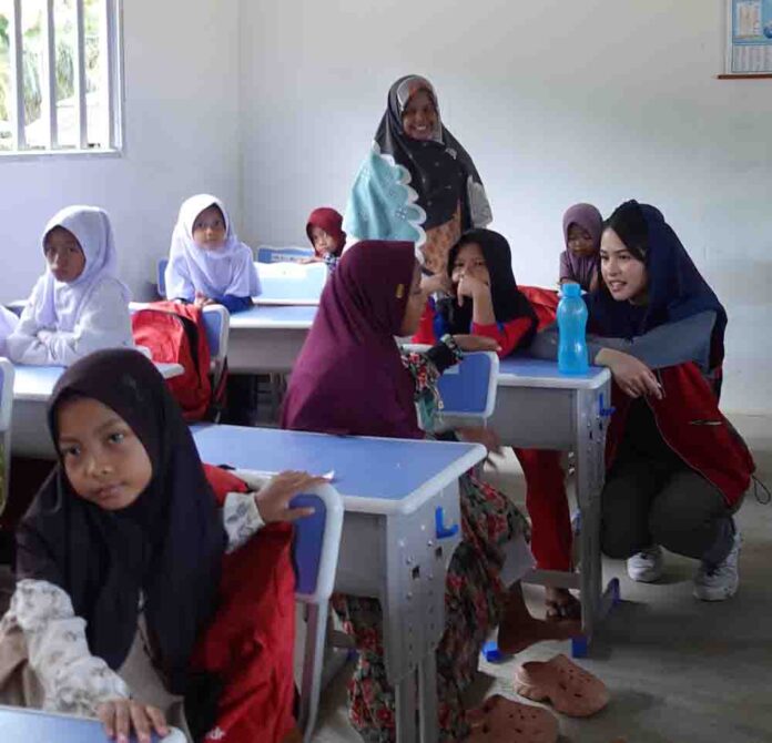 foto dok. maudy ayunda foundation dan save the children