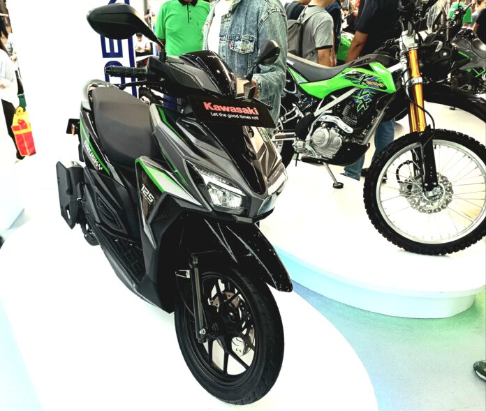 PRJ 2026: Kawasaki Hadirkan Skutik Pertama, Motor Trail, dan Kendaraan Offroad Canggih