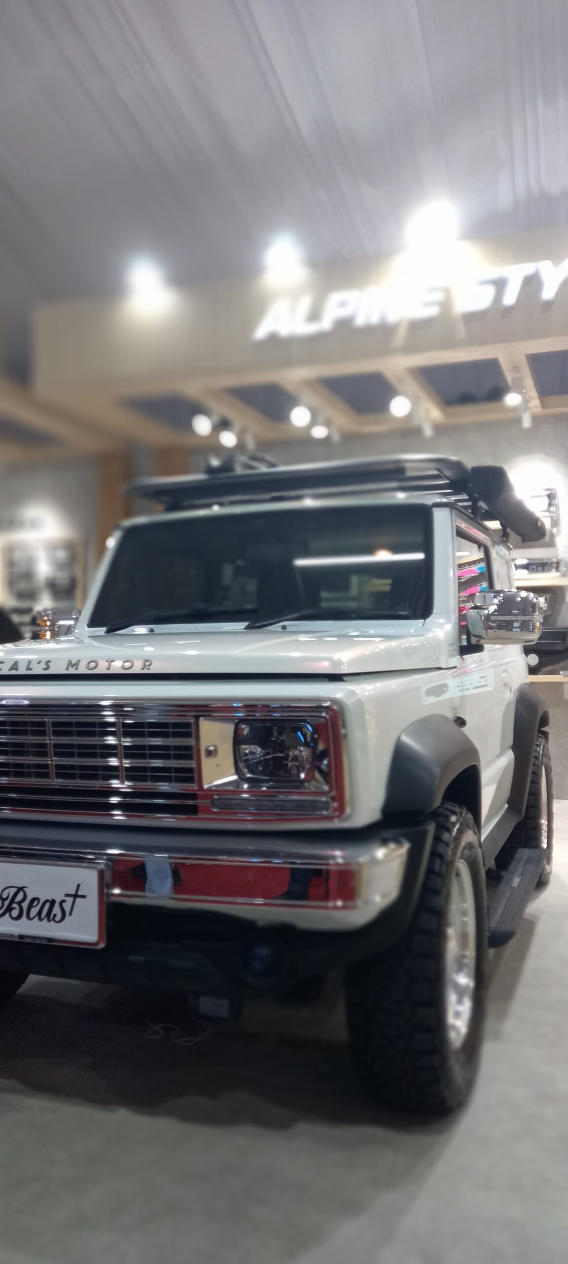 GIIAS 2026: Kramat Motor Hadirkan Personalisiasi Eksklusif Jimny JB74 Alpine Style