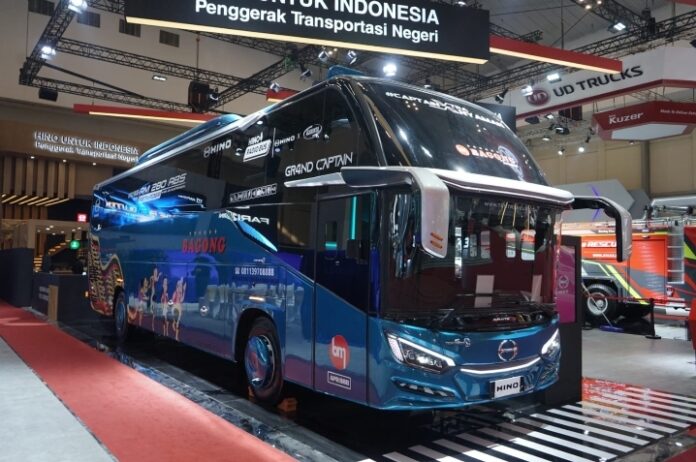 Hino Luncurkan Bus Canggih Hino RM 280 ABS Retarder di GIIAS 2026