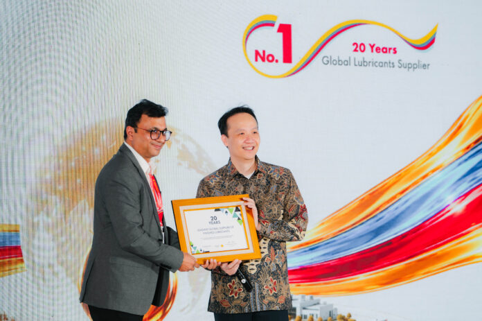 20 Tahun Berturut-turut, Shell Lubricants Tetap Jadi Pelumas Pilihan Utama di Dunia