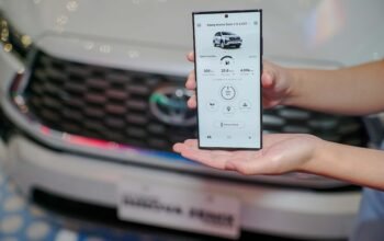 Lebih Tenang Memiliki Mobil Keluarga dengan Teknologi T Intouch dari Toyota