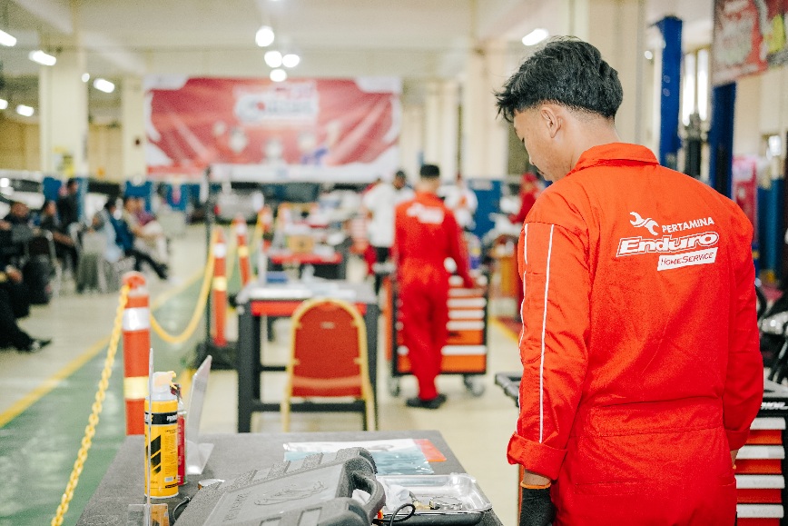 Dari Bengkel Sekolah ke Paddock MotoGP, Kisah Sukses Denis Nawaf Ricardo Juara ESC 2026